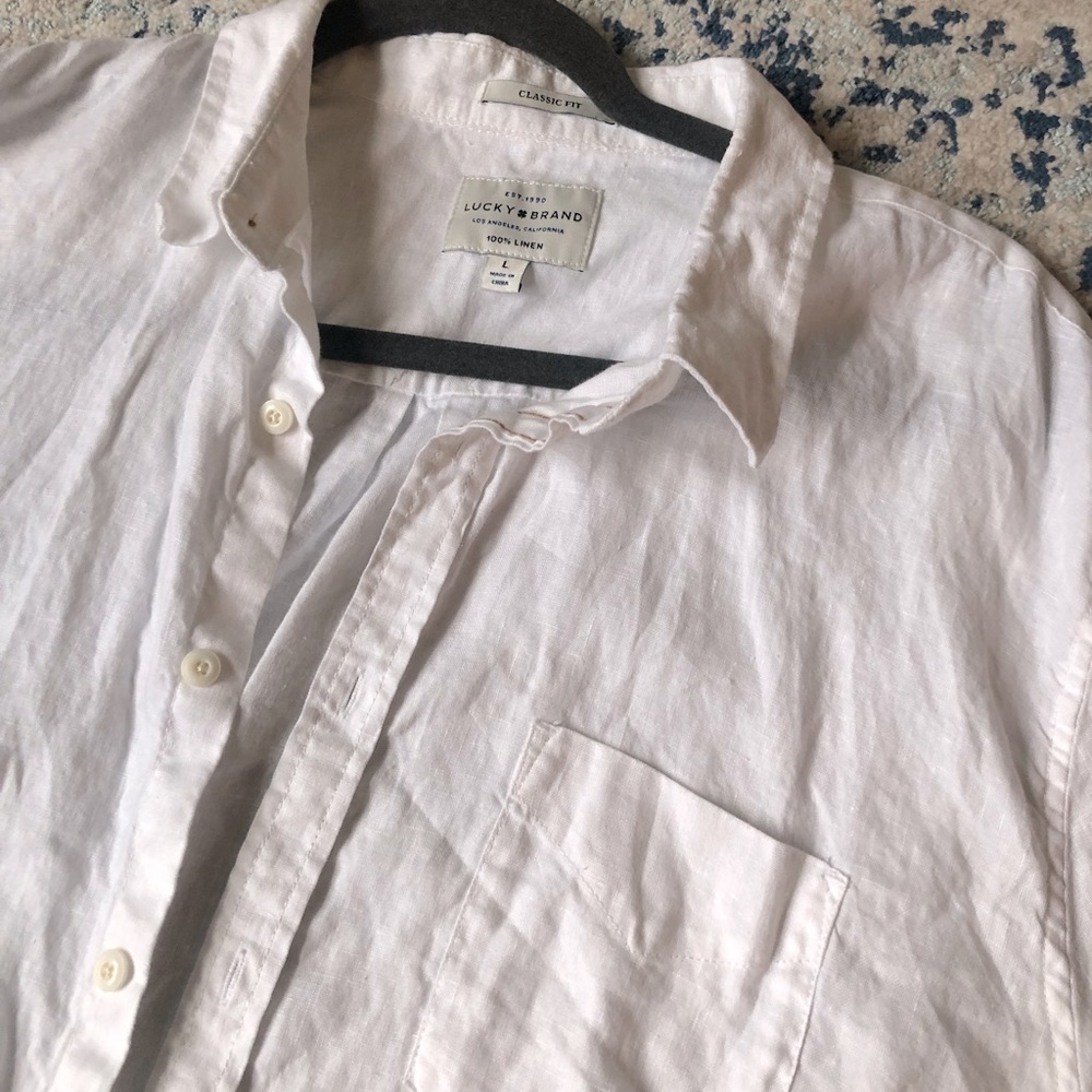 Short Sleeve Linen Button Down